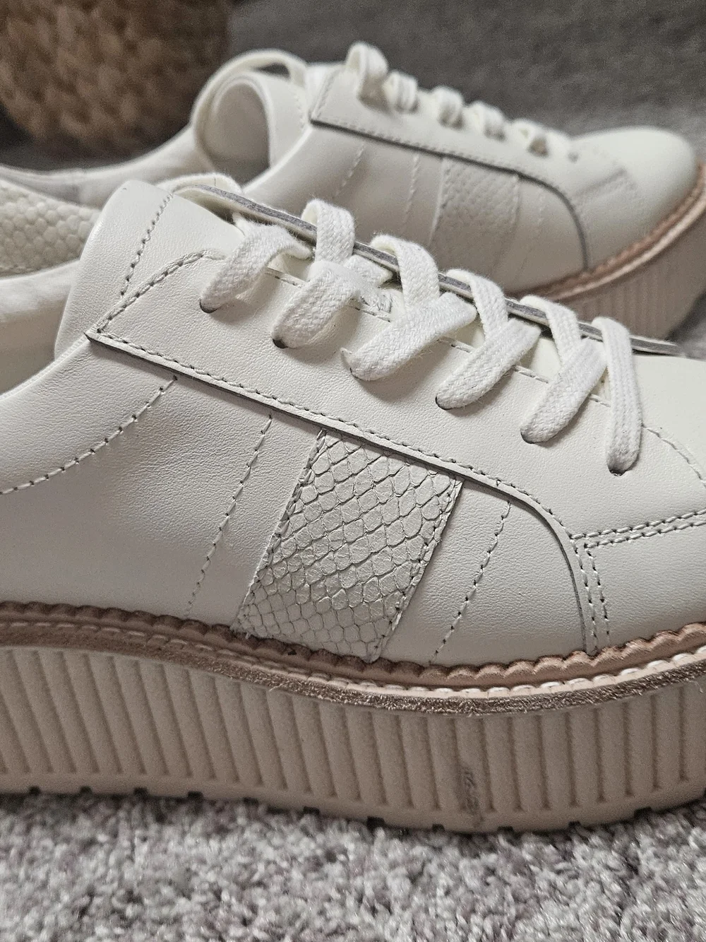 Leather Dolce Vita Cream Platform Sneakers with Textured Side Panel